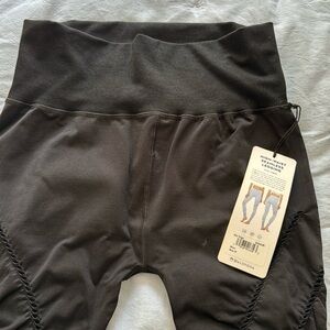 Alo high waist seamless leggings in black -medium